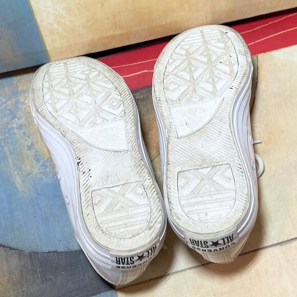 WOMEN'S CONVERSE CHUCK TAYLOR ALL STAR MONO LEATHER WHITE SHOES SIZE 6 SNEAKERS - Picture 3 of 6